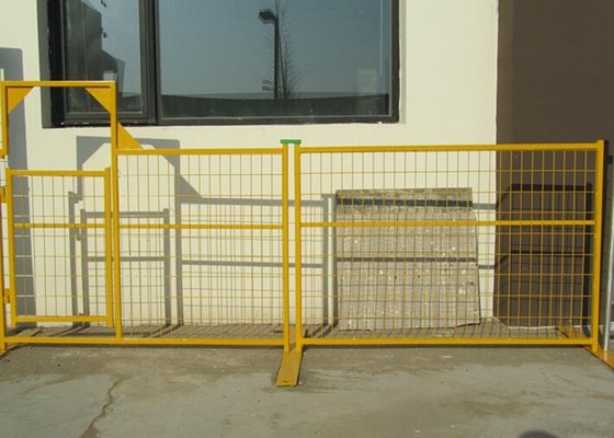 Porcellana Il recinto temporaneo della segretezza del Canada, barriera di sicurezza portatile riveste il tempo di pannelli resistente fornitore